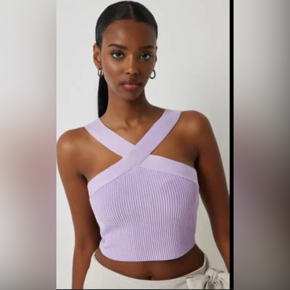Babaton Sculpt Knit Criss Cross Cropped Tank